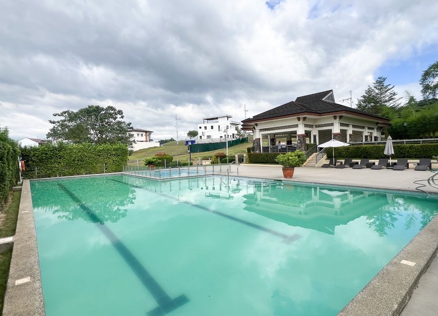Villa Montserrat Avenue, San Juan, Taytay, Rizal image 3