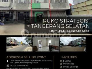 Ruko 3 Lantai, Letak Strategis, Parkir Luas dan Dekat Pusat Keramaian