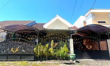 Dvd04 Jual Rumah Strategis di Surabaya Timur Semampir