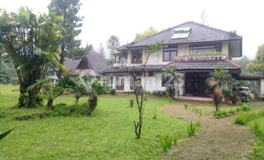Villa Sia Huni Di Bumijawa