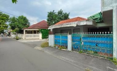 Dijual rumah kost Karangasem solo