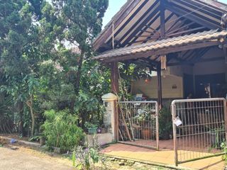 Rumah LT 160 Asri 15 Menit ke Stasiun Depok Baru Bebas Banjir J-50013