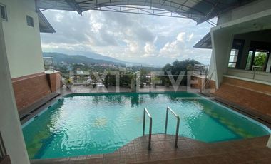 DIJUAL VILLA TRETES