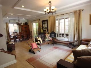 Beautifully Furnished Townhouse