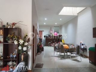 Rumah Ajib Pasti Bawa Hoki di Lokasi Super Sayap Dago Bandung