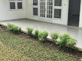 Rumah Asri Dan Homey Di Cipete, Jakarta Selatan