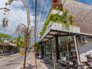 Leasehold - Commercial & Residential Property with Strong Street Exposure in Canggu, Bali