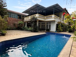 Dijual Hook Pondok Indah Harga Mendekati NJOP