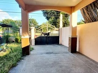 4 Bedroom for RENT in Angeles City Very Near to Marquee Mall