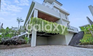 VILLA OCEAN VIEW 4 LANTAI DI TIARA NUSA GOA GONG KUTUH BALI