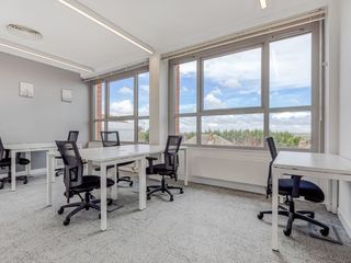 Ruang kantor terbuka dengan layanan lengkap untuk Anda dan tim di Regus Benoa Square