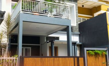 JUAL RUMAH POSISI HOOK TENGAH KOTA