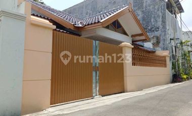 Rumah Siap Huni Dekat Sekolahan Pius