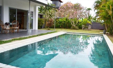 VILLA MODERN MINIMALIS 2 LANTAI DI LANGUIN KAUH UNGASAN BADUNG, BALI