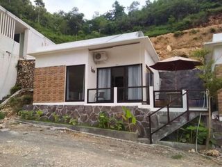 VILLA VIEW LAUT FULL FURNISHED DI DEKAT PANTAI 200 JUTAAN