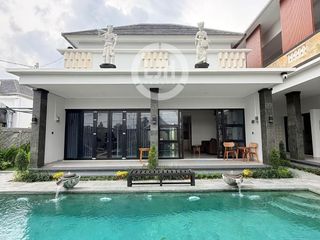 Villa With Swimming Pool Area Dalung, Kuta Utara, Ready to Occupy, Close to Puspem Badung