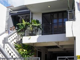 RUMAH SECOND 4 LANTAI DEKAT BANDARA NGURAH RAI BALI