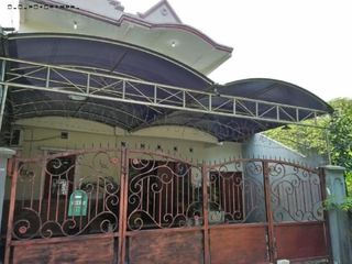 Rumah Semi Furnished di Semolowaru Elok, Strategis