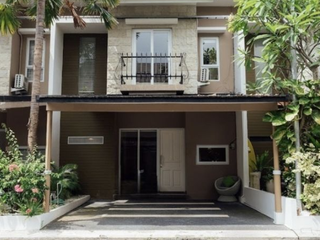 RUMAH CANTIK FULL FURNISHED 4BR DI PERUM HARVESTLAND JIMBARAN BADUNG