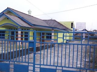 Dijual r klumah +kantor dijual cepat bisa buat hotel dll