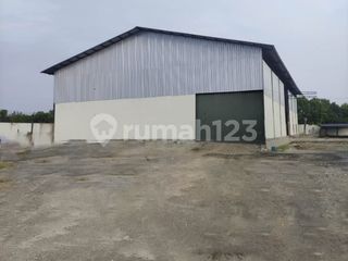 Gudang Baru Di Komp Pergudangan Dan Daerah Industri
