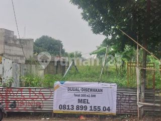 Tanah 1600 m2 Nempel Jalan Raya Sawangan Dekat Gerbang Tol Desari