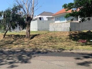 TANAH Dekat Universitas Ciputra, Strategis