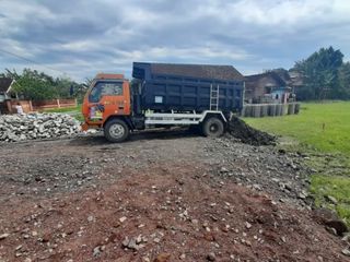 KAVLING STRATEGIS BEBAS BANJIR