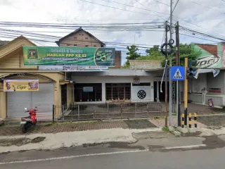 Bangunan Komersil cocok Tempat usaha, POM Bensin, Hotel, Restaurant Jalan Provinsi Jember