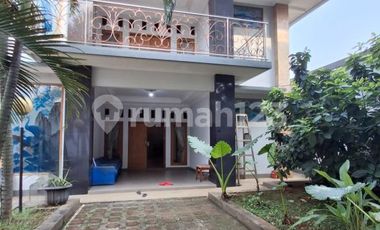 Rumah 2 lantai luas dan kokoh di Pamulang Tangsel dekat TOL Serpong-Cinere