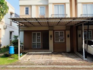 Rumah Hoek Badan, 2 lantai di Alegria Park BSD dekat Santa Ursula BSD