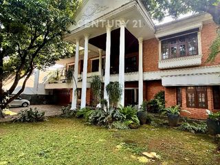 Dijual Rumah Pondok Indah Di Row Jalan Lebar