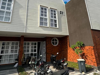 RUMAH GUNUNG SALAK DENPASAR