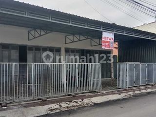 Ruko Siap Pakai Dekat Hotel Fortune