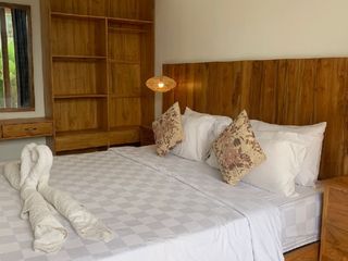 VILLA BALI MODERN DI CENTRAL UBUD