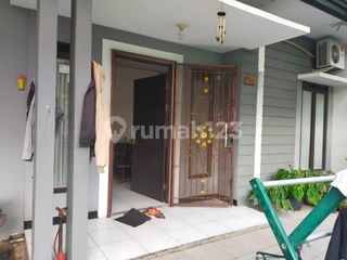 Rumah 2 Lantai Siap Huni Delat BPK Penabur Taman Holis Indah Bandung