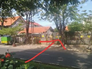 Tanah Komersial Area Deretan Homestay Sepuluh Enam dan Chicco