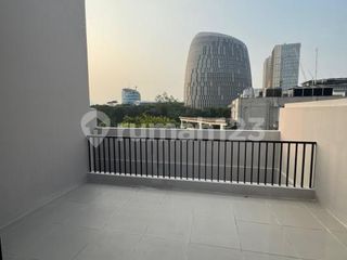 Ruko Baru 4 Lantai di Pusat Keramaian Gading Serpong