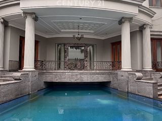 Disewakan Rumah Mewah Di Menteng Siap Huni