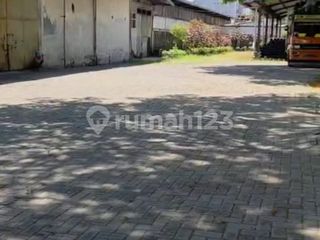 Disewakan 2 Lahan Tanah & Gudang Strategis di Raya Siwalankerto