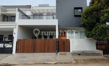 Flash Sale. Rumah Mewah Kencana Loka, BSD