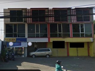 Ruko 2LT disewakan dekat SWALAYAN, JALAN MASUK TOL