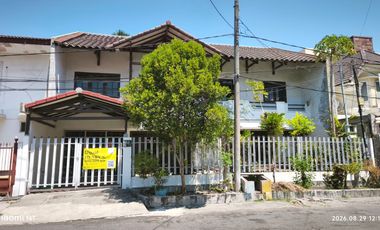 2112 Jual Rumah Besar di Surabaya Kertajaya Timur