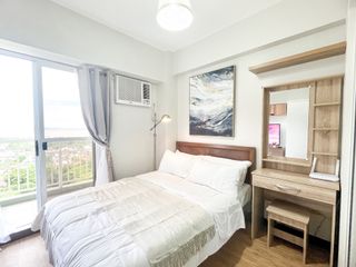 1BR, 1 bathroom Condo with balcony and ocean view for rent in Davao