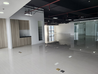 Office Spaces BGC - Park Triangle Corporate Plaza