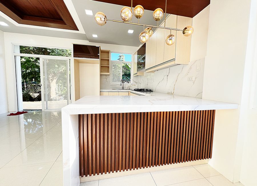Country Drive, La Marea, San Antonio, San Antonio East, San Pedro, Laguna