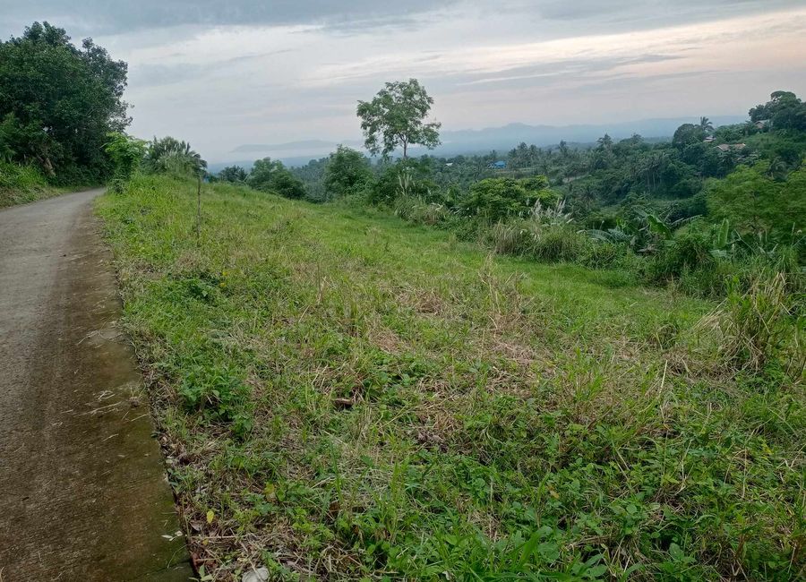 Puting Bato East, Caluangan, Calaca, Batangas