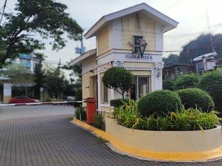 RUSH SALE! Fully furnished 1BR corner Condo Unit, Commonwealth Ave., QC