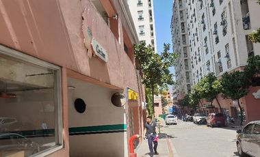 Close to edsa ortigas condo in mandaluyong 2 bedrooms