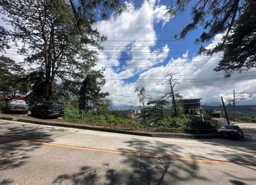 Commercial lot along Tiptop, Pacdal, Baguio City, Benguet | Lamudi.com.ph